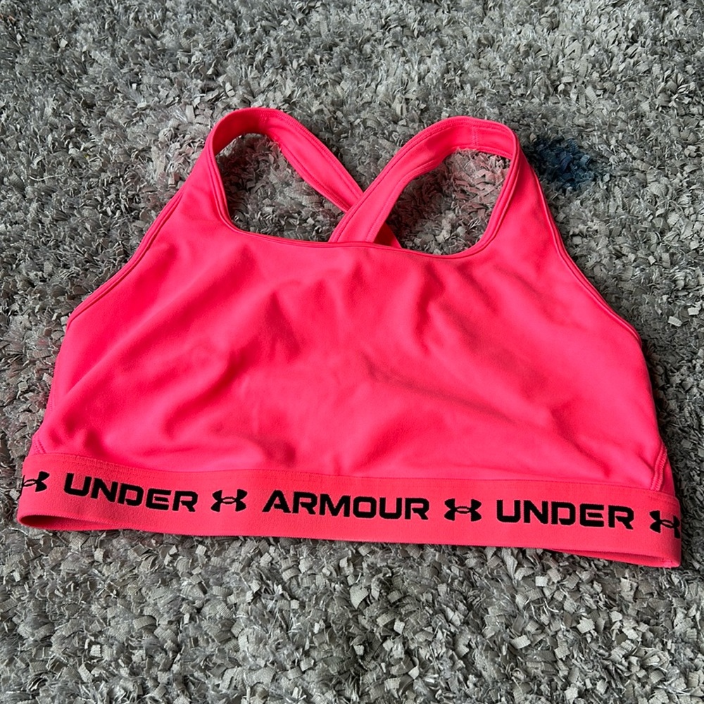Under Armour Compression Sports Bra size XL EUC.